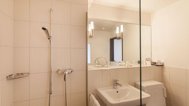 Weisses Roessli Swiss Quality Hotel Brunnen Szoba fotó